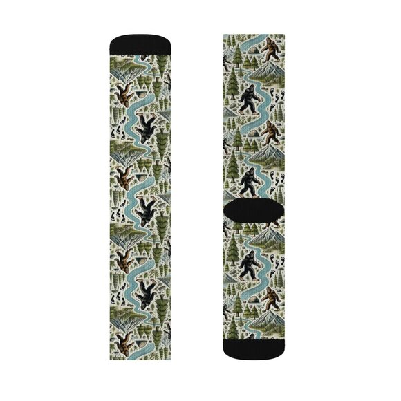 Bigfoot in the Forest Socks, PNW Style Socks, Sasquatch Hiking Socks, NWOT - Picture 2 of 3